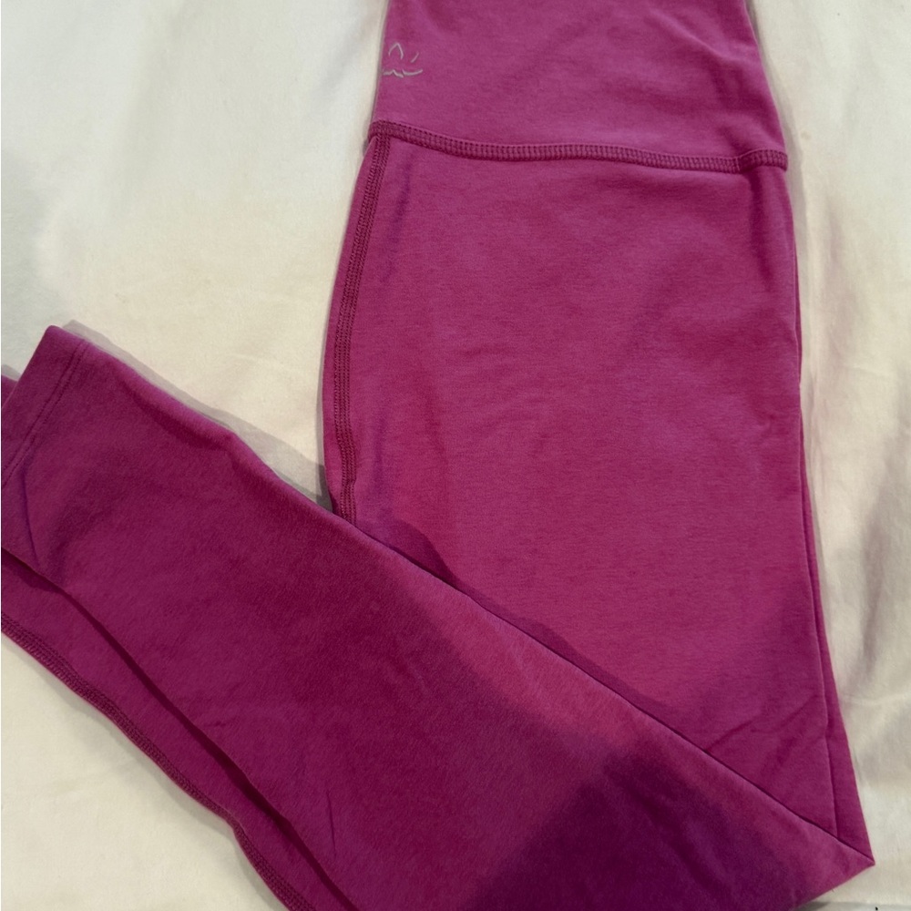 Beyond Yoga Pink Leggings